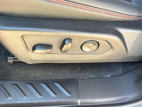 New 2026 Chevrolet Colorado Z71 w/ Technology Package image 12