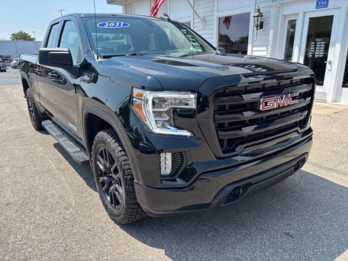 Used 2021 GMC Sierra 1500 Elevation w/ X31 Off-Road Package AWD/4WD image 3