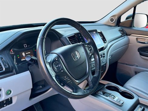 Used 2022 Honda Ridgeline RTL-E image 11
