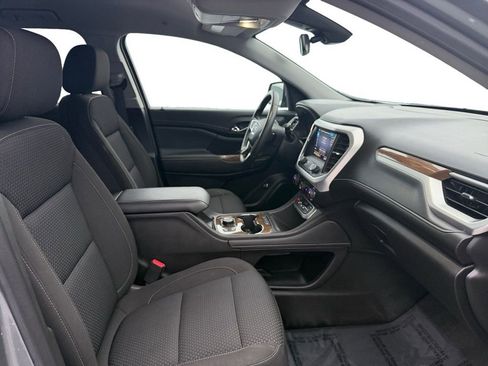 Used 2023 GMC Acadia SLE w/ Driver Convenience Package image 16