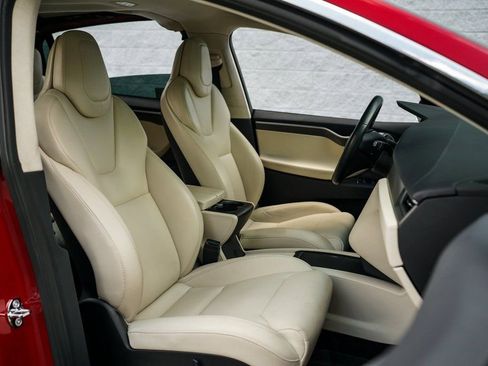 Used 2018 Tesla Model X 100D image 24