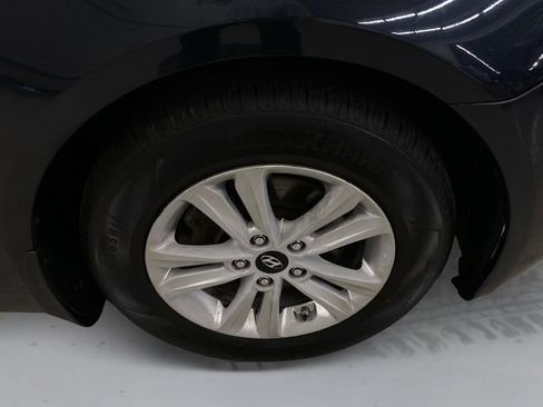 Used 2012 Hyundai Sonata GLS FWD image 15