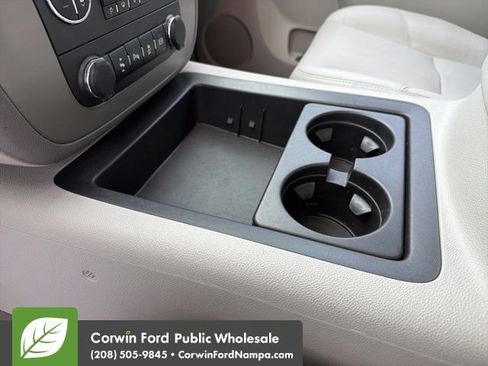 Used 2014 GMC Sierra 2500 SLT w/ SLT Convenience Package image 21