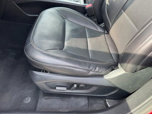 Used 2021 Ford Explorer Limited w/ Equipment Group 301A image 15