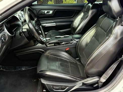 Used 2020 Ford Mustang GT Premium w/ Equipment Group 401A image 28