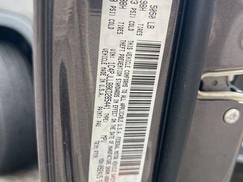 Used 2019 Jeep Cherokee Latitude Plus image 19