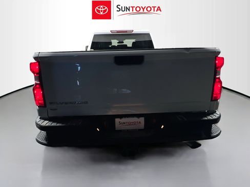 Used 2025 Chevrolet Silverado 2500 W/T w/ WT Convenience Package image 5