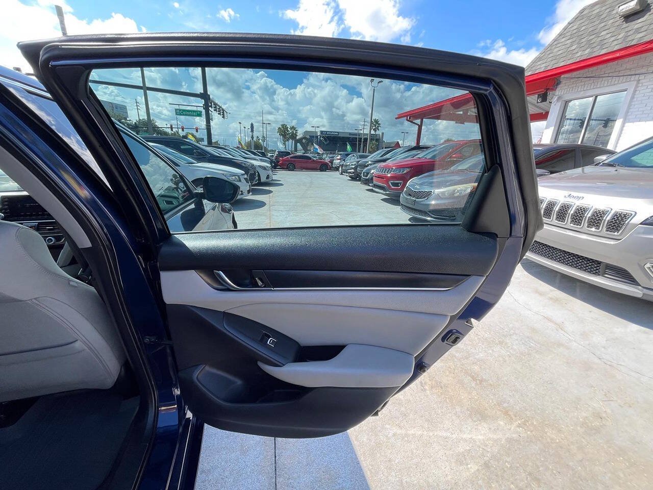 Used 2020 Honda Accord LX image 14