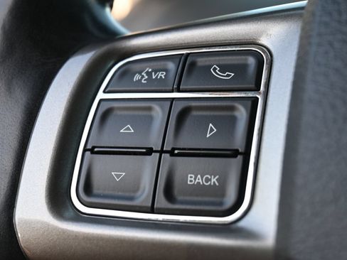 Used 2016 Dodge Journey Crossroad FWD image 15