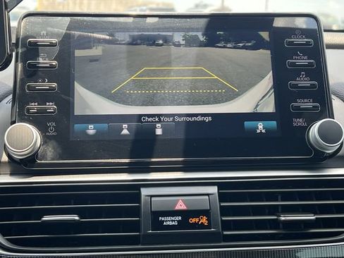 Used 2020 Honda Accord Sport image 19