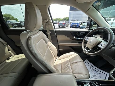 Used 2022 Lincoln Corsair Reserve w/ Equipment Group 201A AWD/4WD image 10