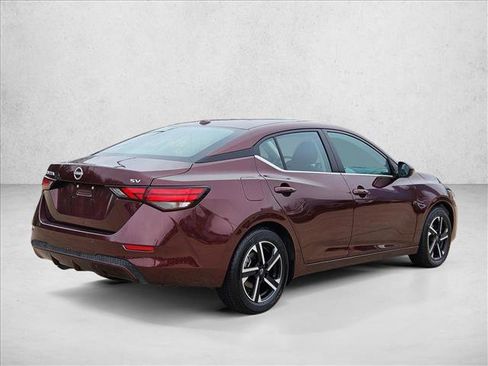 Used 2024 Nissan Sentra SV image 5