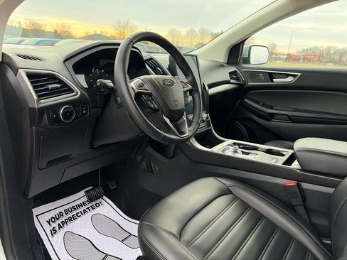 Used 2024 Ford Edge SEL w/ Convenience Package image 18