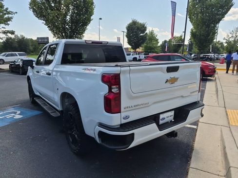 Used 2023 Chevrolet Silverado 1500 Custom AWD/4WD image 8