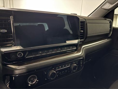 Used 2022 Chevrolet Silverado 1500 RST w/ Rally Edition image 28