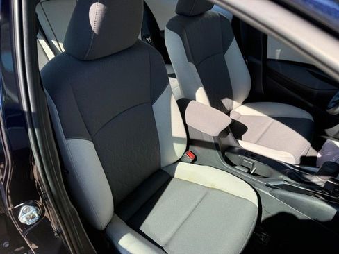 Used 2024 Toyota Corolla LE w/ LE Convenience Package FWD image 11