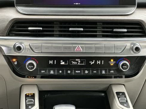 Used 2022 Kia Telluride SX w/ SX Prestige Package AWD/4WD image 16