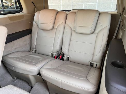 Used 2016 Mercedes-Benz GL 450 4MATIC image 19