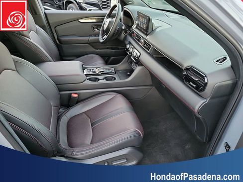 New 2025 Honda Pilot Black Edition image 16