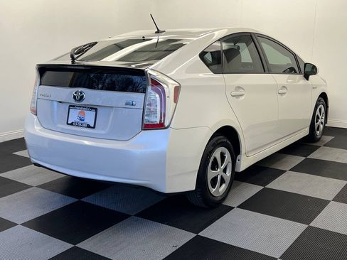 Used 2012 Toyota Prius Three image 6