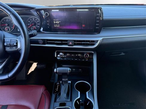 Used 2024 Kia K5 GT-Line w/ GT-Line Premium Package image 11