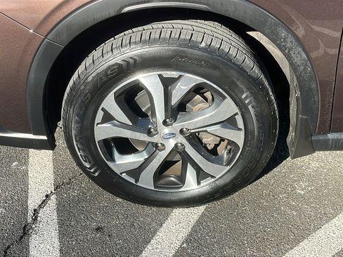 Certified 2022 Subaru Outback Touring image 8