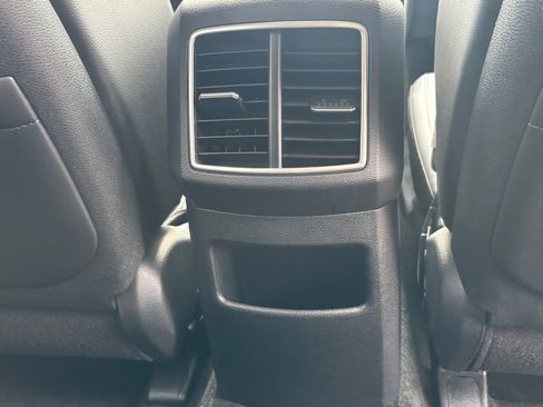 Certified 2025 Kia Sportage SX FWD image 31