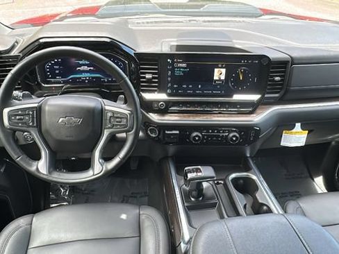 Used 2023 Chevrolet Silverado 1500 LT Trail Boss w/ LT Trail Boss Premium Package AWD/4WD image 22