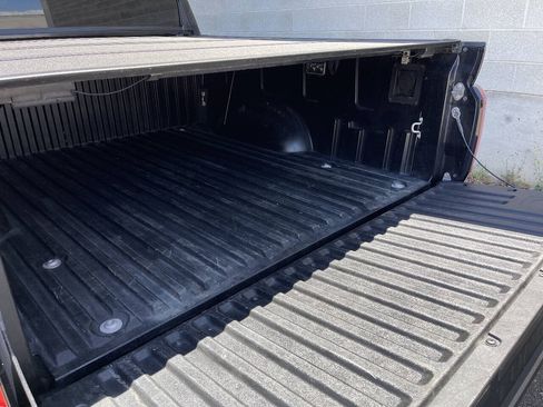 Used 2023 Toyota Tundra Limited AWD/4WD image 25