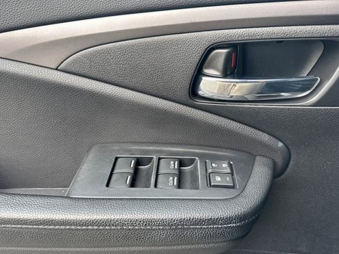 Used 2016 Honda Pilot EX-L image 11