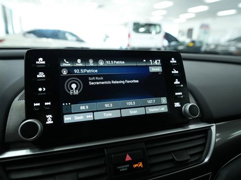 Used 2019 Honda Accord Sport image 30