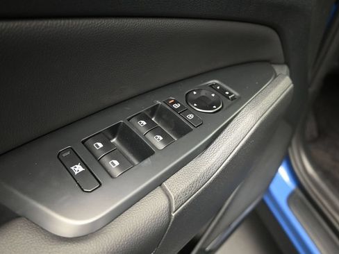 Used 2026 Kia Sportage EX FWD image 23