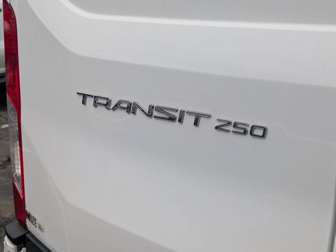 Used 2025 Ford Transit 250 148 High Roof Extended w/ Load Area Protection Package RWD image 18