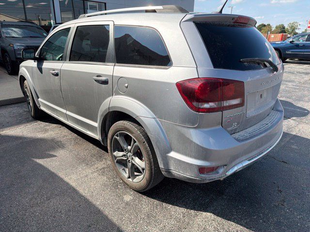 Used 2018 Dodge Journey Crossroad AWD/4WD image 3