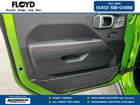 New 2026 Jeep Gladiator Rubicon w/ Steel Power Dome Hood Package AWD/4WD image 11