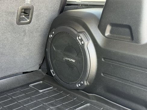 Used 2021 Jeep Wrangler Unlimited Rubicon AWD/4WD image 13