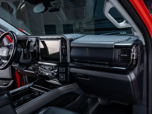 Used 2023 Ford F250 Lariat w/ Sport Appearance Package AWD/4WD image 17