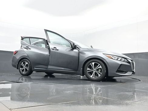 Used 2020 Nissan Sentra SV image 30