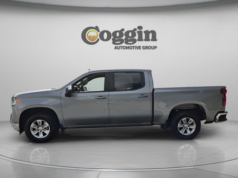 Used 2025 Chevrolet Silverado 1500 LT RWD image 2
