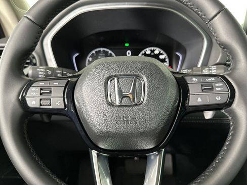 New 2025 Honda Pilot EX-L image 13