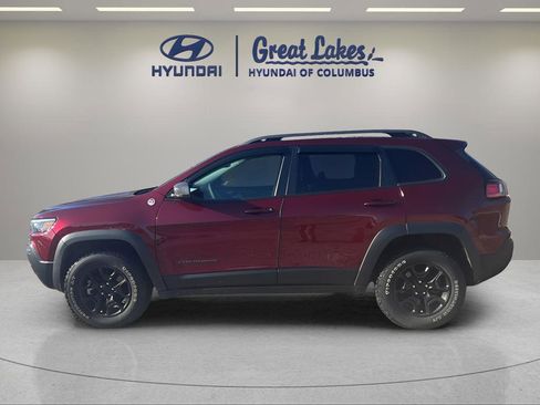 Used 2021 Jeep Cherokee Trailhawk w/ Premium Leather Package image 2