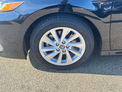 Used 2023 Toyota Camry LE image 37