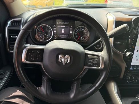 Used 2022 RAM 2500 Laramie AWD/4WD image 19