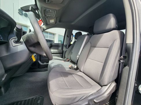 Used 2021 Chevrolet Silverado 1500 Custom image 25