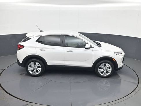 Certified 2024 Buick Encore GX Preferred w/ Comfort Package AWD/4WD image 16