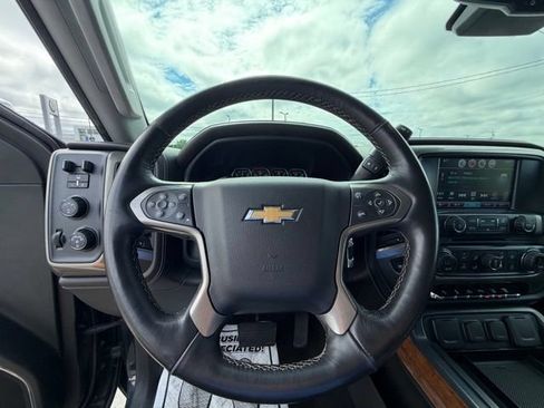 Used 2018 Chevrolet Silverado 2500 High Country w/ Duramax Plus Package AWD/4WD image 20
