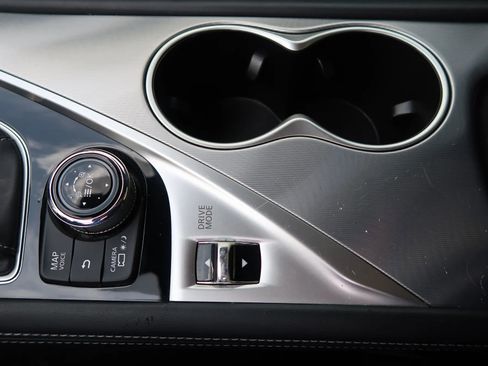 Used 2021 INFINITI Q60 3.0t Luxe w/ Essential Package image 27