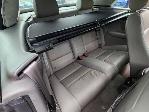Used 2009 Audi A4 2.0T AWD/4WD image 25