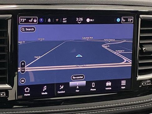 New 2026 Chrysler Pacifica Limited w/ S Appearance Package AWD/4WD image 10