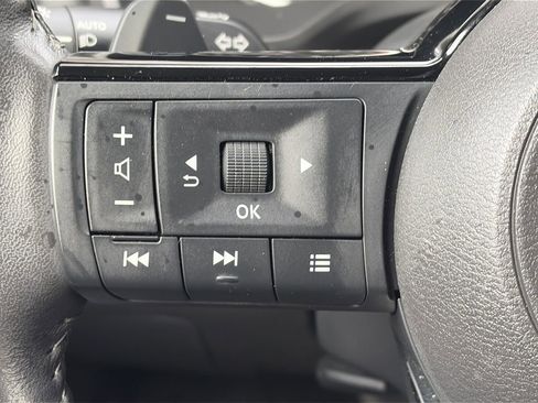 Certified 2023 Nissan Rogue SL w/ SL Premium Package image 19